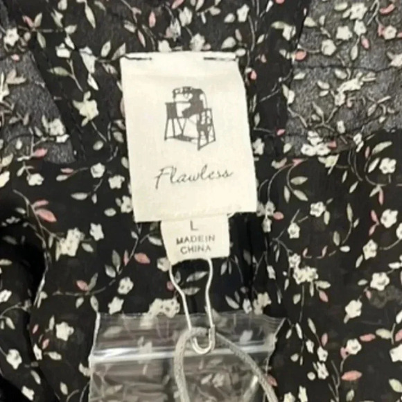 🍀2/$22 NWT Maxi Flawless Boutique Black Ditsy Flutter Sleeve Dress Womens Large - Picture 6 of 9